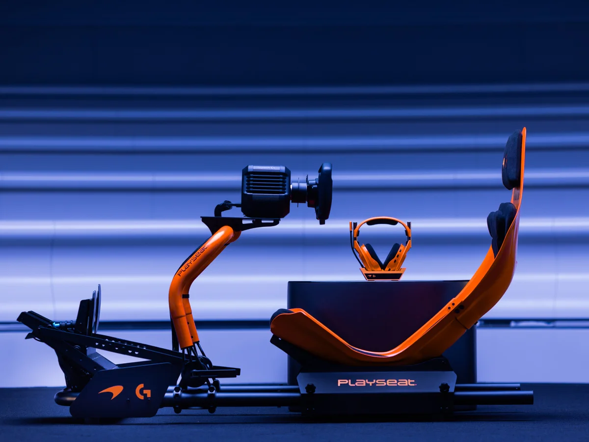 Playseat® Formula Instinct McLaren Racing Edition