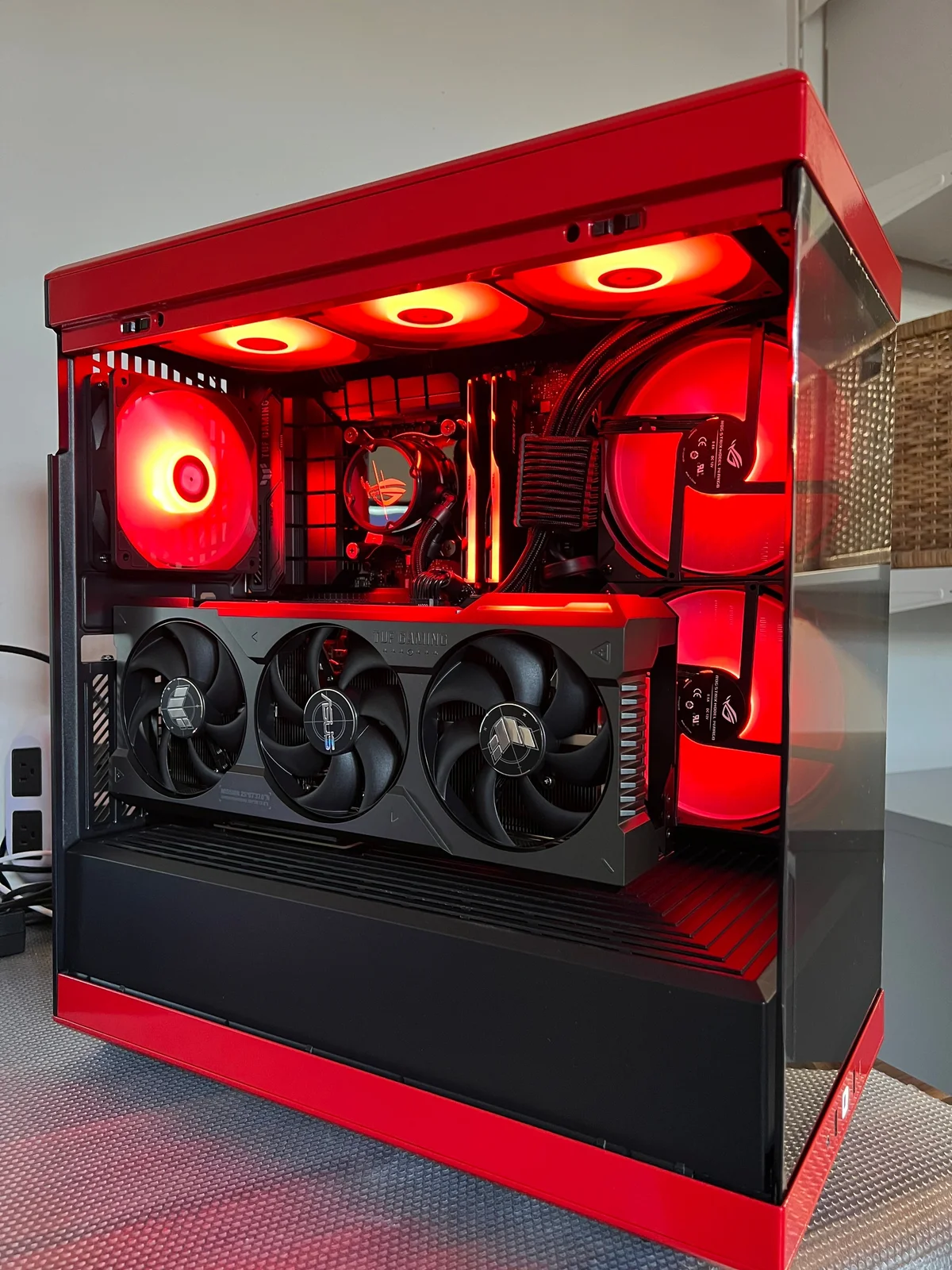 Gaming Zone Level 4 - Gaming Computer (lntel Ultra 7 265K Processor, NVIDIA GeForce RTX™ 5080)