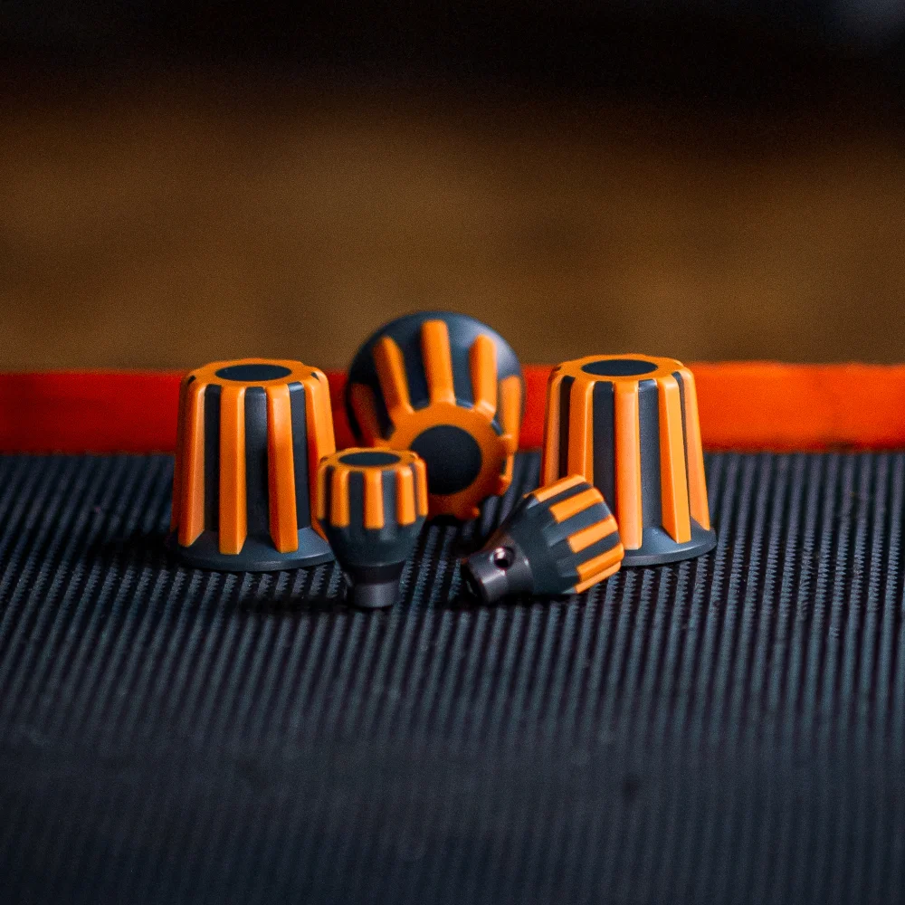 Orange buttons (Encoder + 7-way)